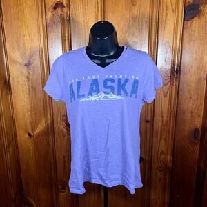 Alaska Last Frontier Medium Purple Graphic Tee Mountains Travel